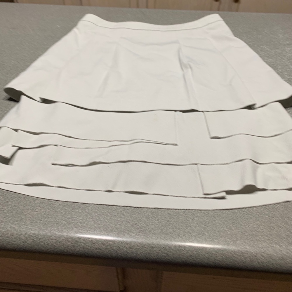 BCBGMAXAZRIA Gray miniskirt layered